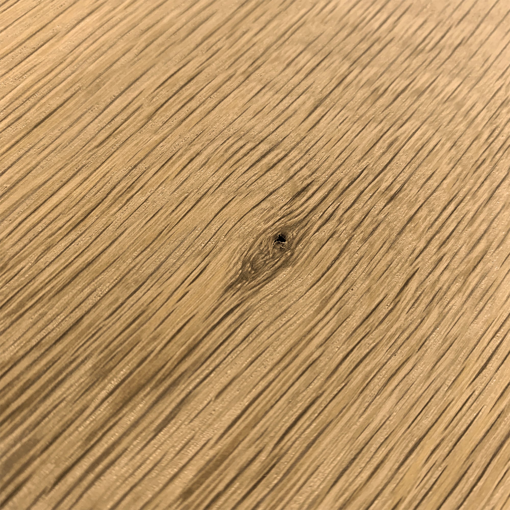 フリーカット無垢材 カスタム ホワイトオーク PS-TT009-04-G165 「節なしを表面にする」を選択した場合でも、表面に3mm以下の葉節が入る可能性があります