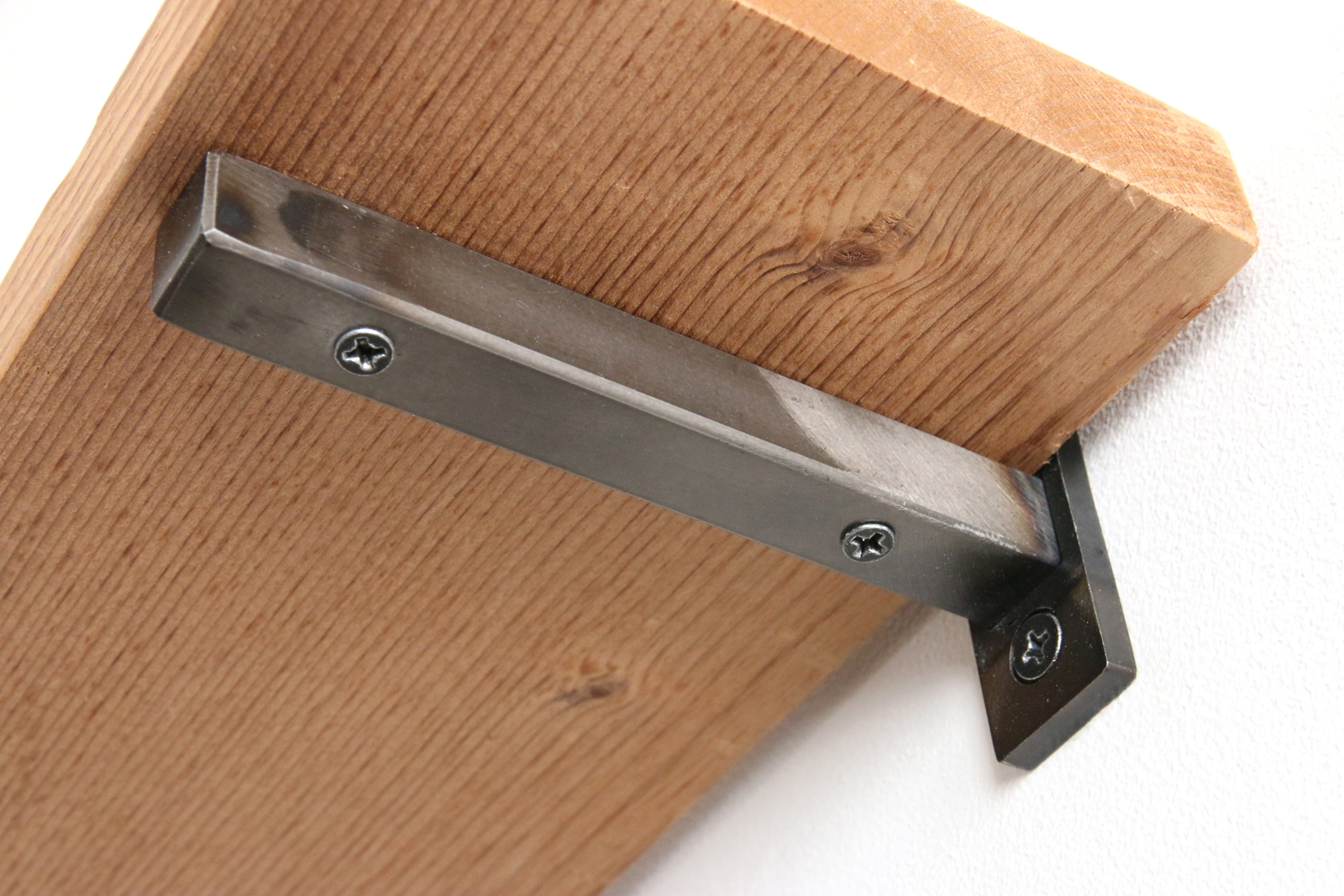 棒棚受け 黒ムラ 角 100 PS-BK005-03-G141 奥行き100タイプは小ビス2本で棚を固定します