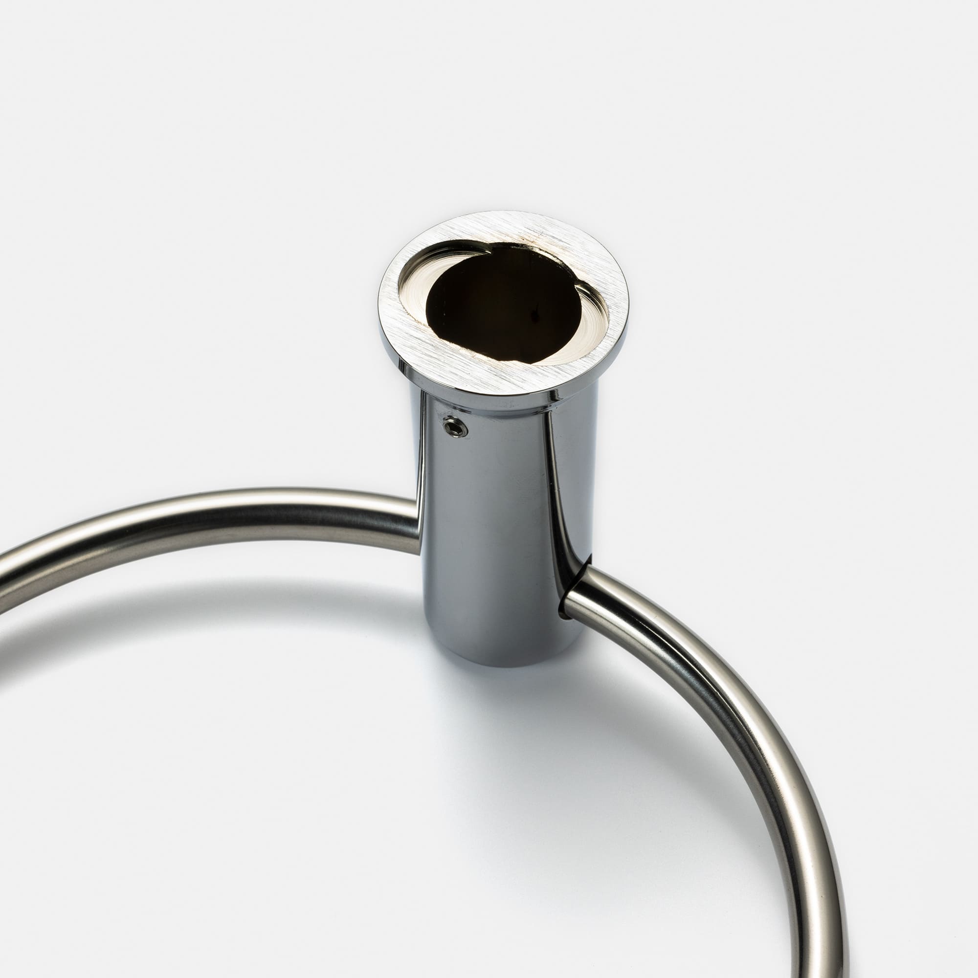 ホテル金物 タオルリング KB-AC021-10-G141 取付部裏面