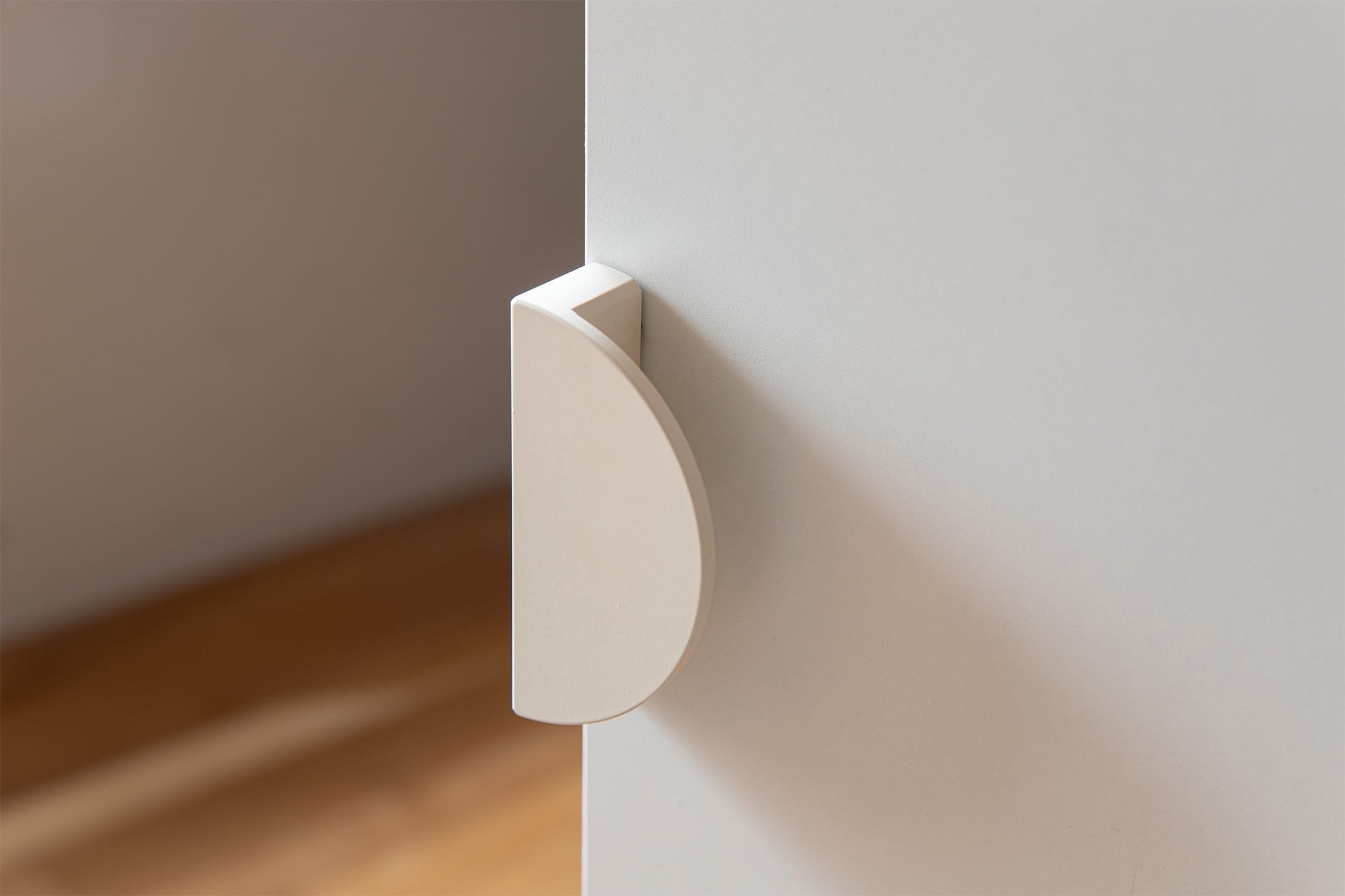 オヨンミンつまみ ハーフサークル PS-HD025-11-G141 ハーフサークルは縦にも使用できます