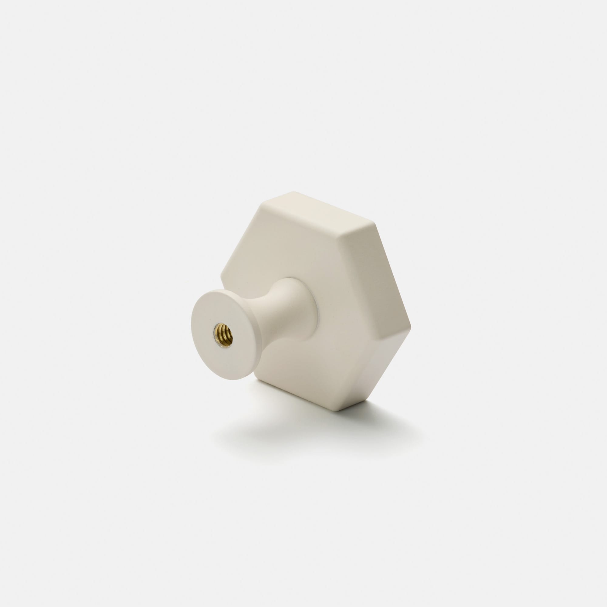 オヨンミンつまみ 六角エッジ PS-HD025-08-G141 裏面の様子