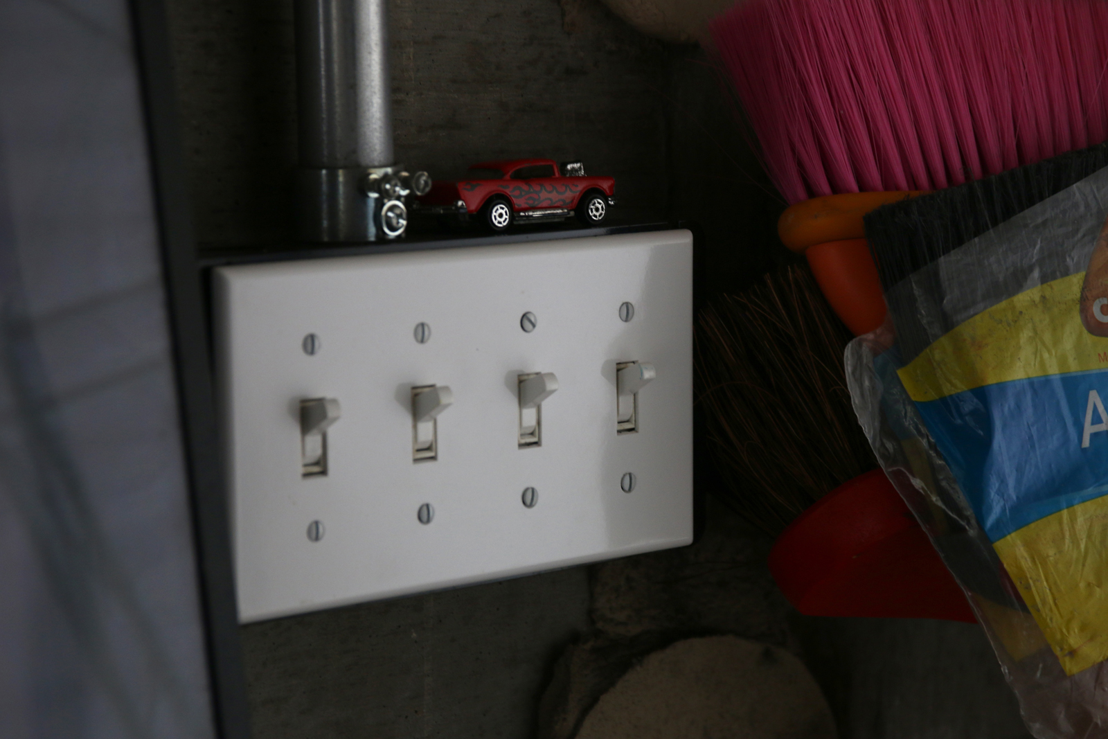 アメリカンスイッチ プレート4 (P-WH) LT-PS008-04-G141