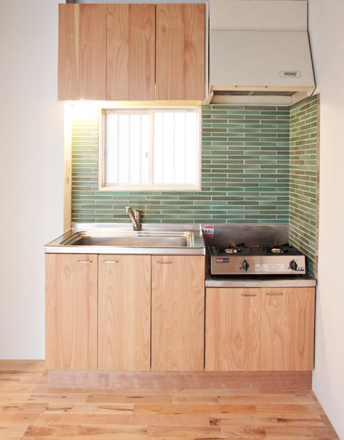 窯焼きボーダータイル ミント WL-TL013-02-G141 明るい色味の木と相性のよい「ミント」