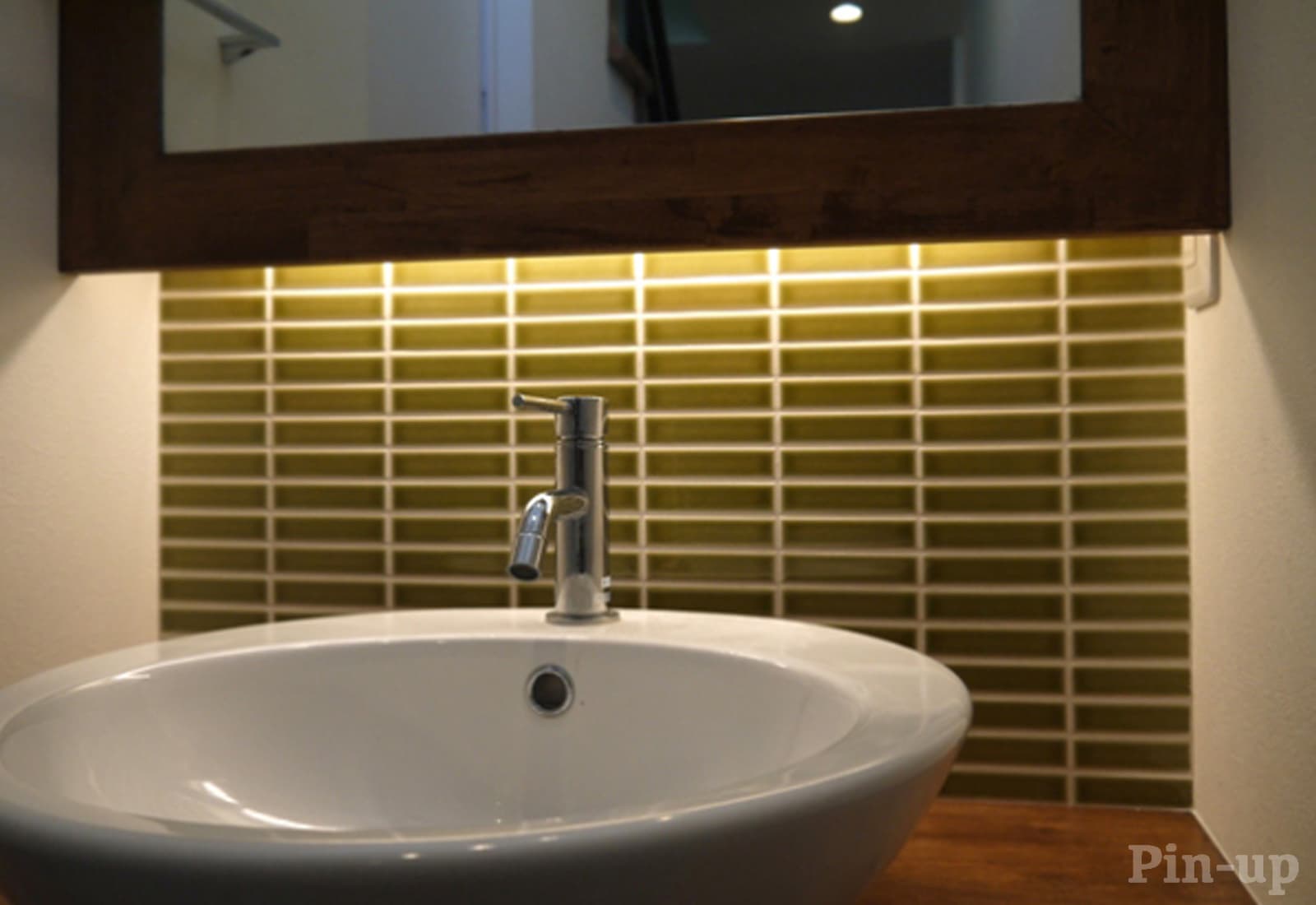 水彩タイル ボーダー グリーンティー（シート） WL-TL009-03D-G141 ボーダー（グリーンティー）